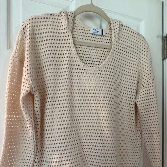 C&C California Sweater - Picture 1 of 3